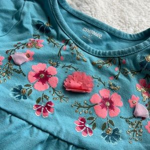 Gymboree size 3 long sleeve